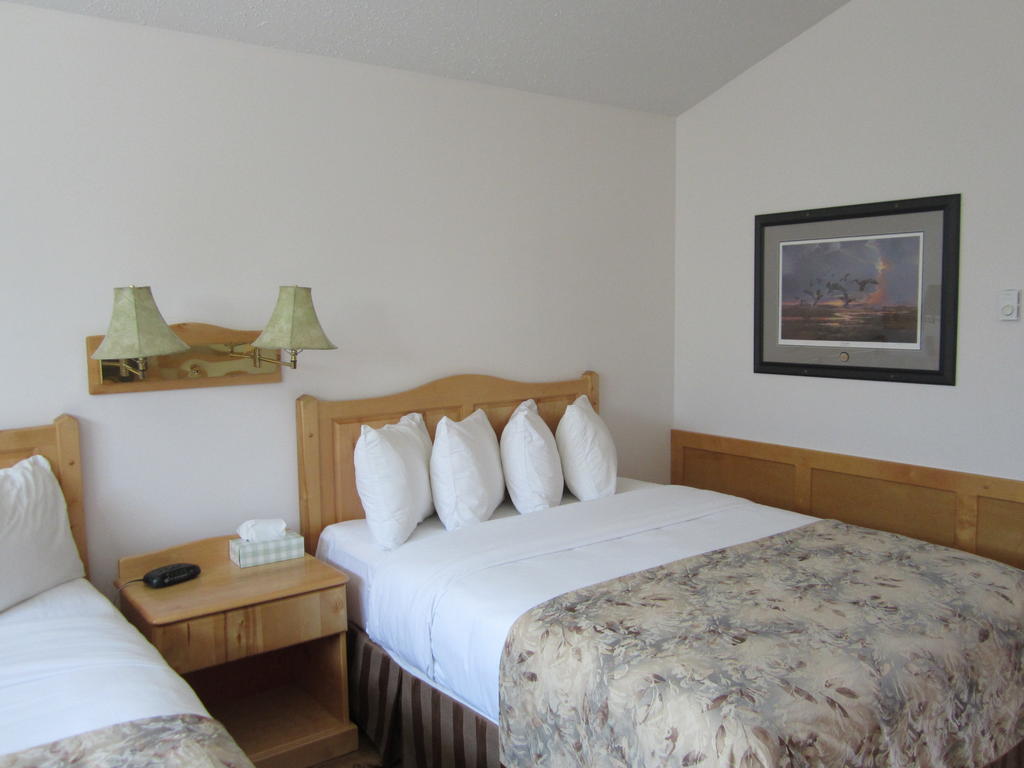 Beaver Creek Lodge And Cabins McBride Habitación foto